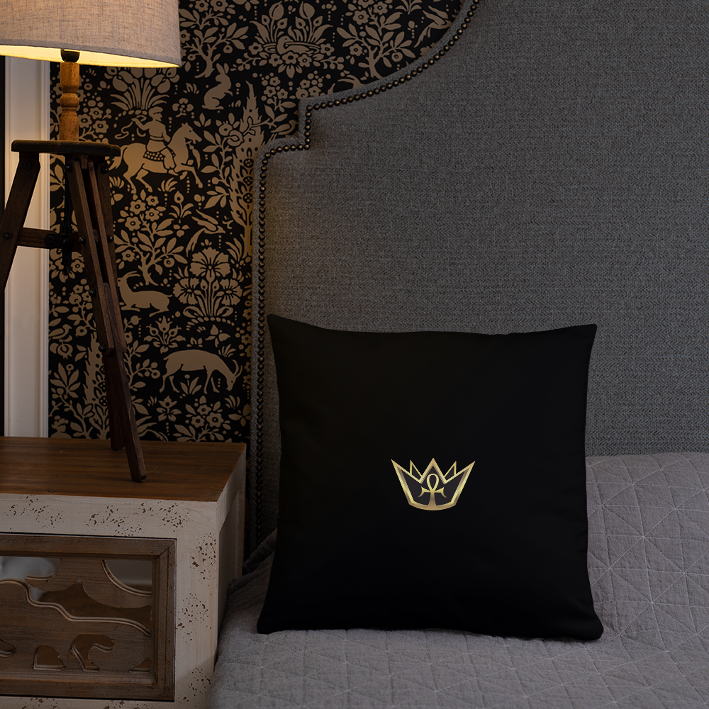 Crown & CA Basic Pillow